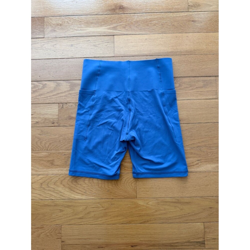 Offline by Aerie Blue Real Me Xtra Bike Shorts Size M 7” - Picture 2 of 10